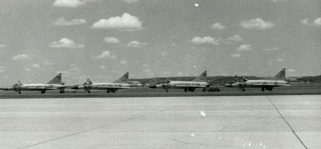 F-102 Delta Dagger